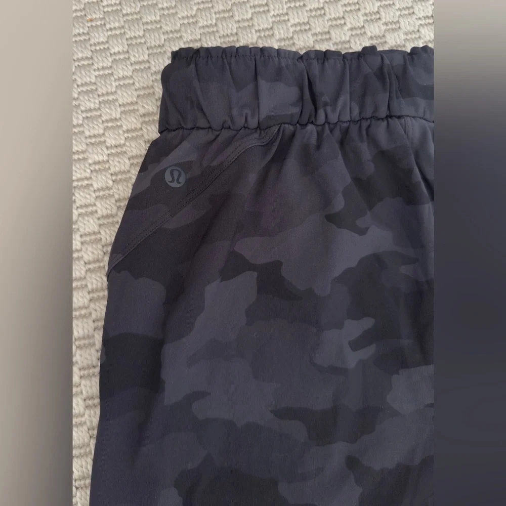 Lululemon Athletica Black Camouflage Joggers